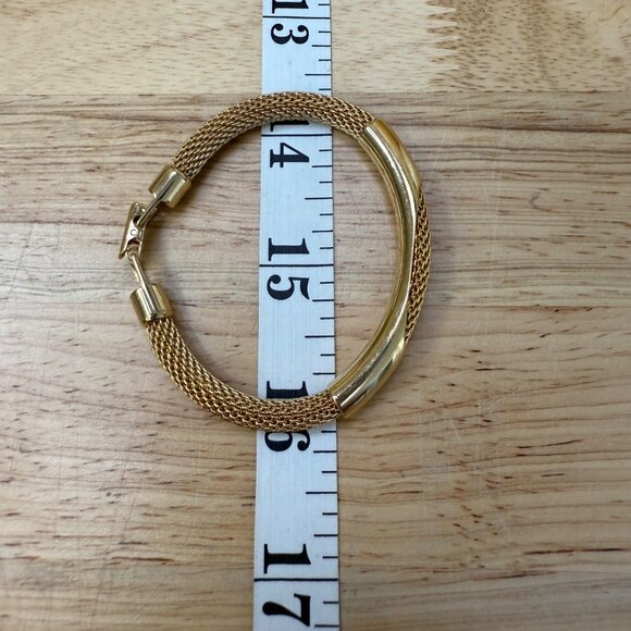 Vintage Avon Gold Tone Mesh Bracelet Size 6 Elegant Design - Picture 6 of 10